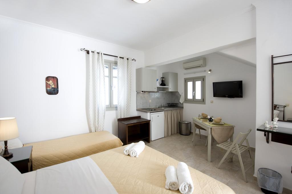 Ostria Studios Adamantas  Luaran gambar