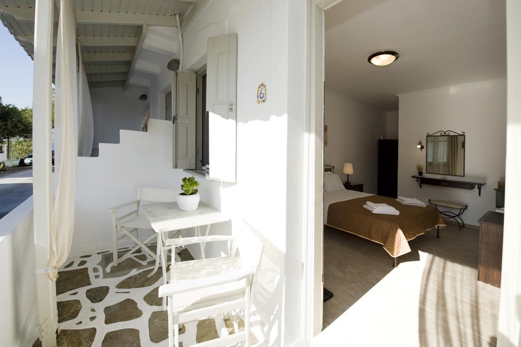 Ostria Studios Adamantas  Luaran gambar