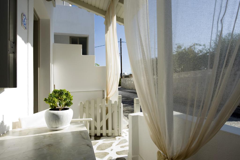 Ostria Studios Adamantas  Luaran gambar