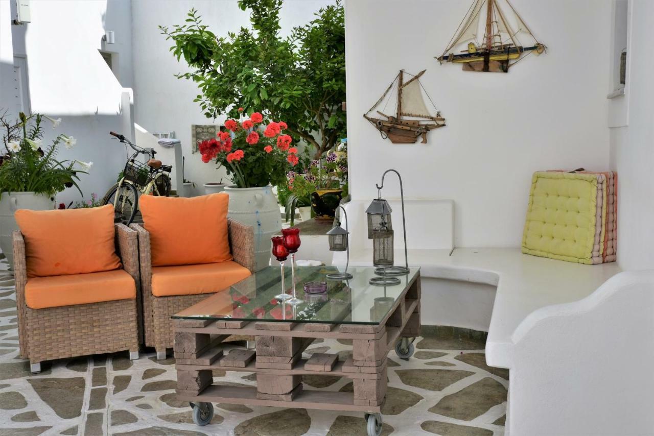 Ostria Studios Adamantas  Luaran gambar